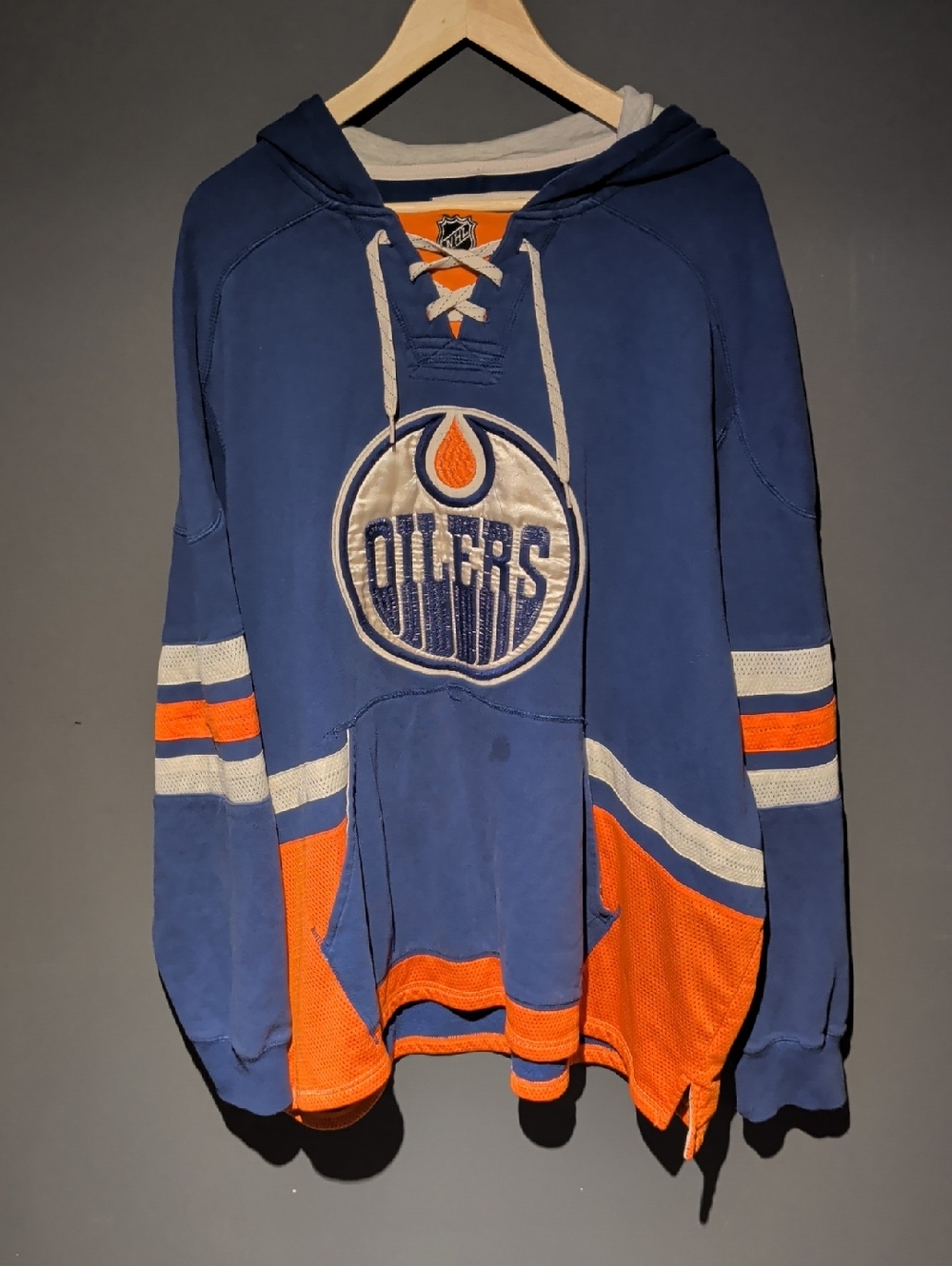 NHL Edmonton Oilers Lace-Up Hoodie
